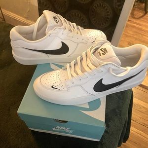 COPY - Men’s Brand New Size 15 Nike SB Force PRM L